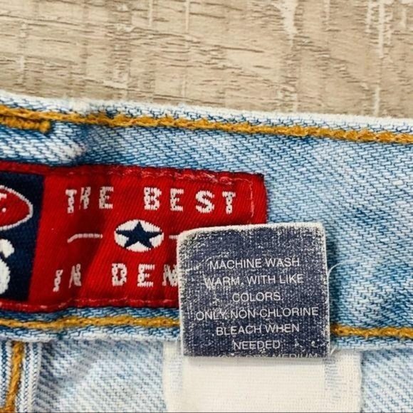 Upcycled Custom Designed Studded Cut Off Shorts Size 6 - Picture 5 of 10